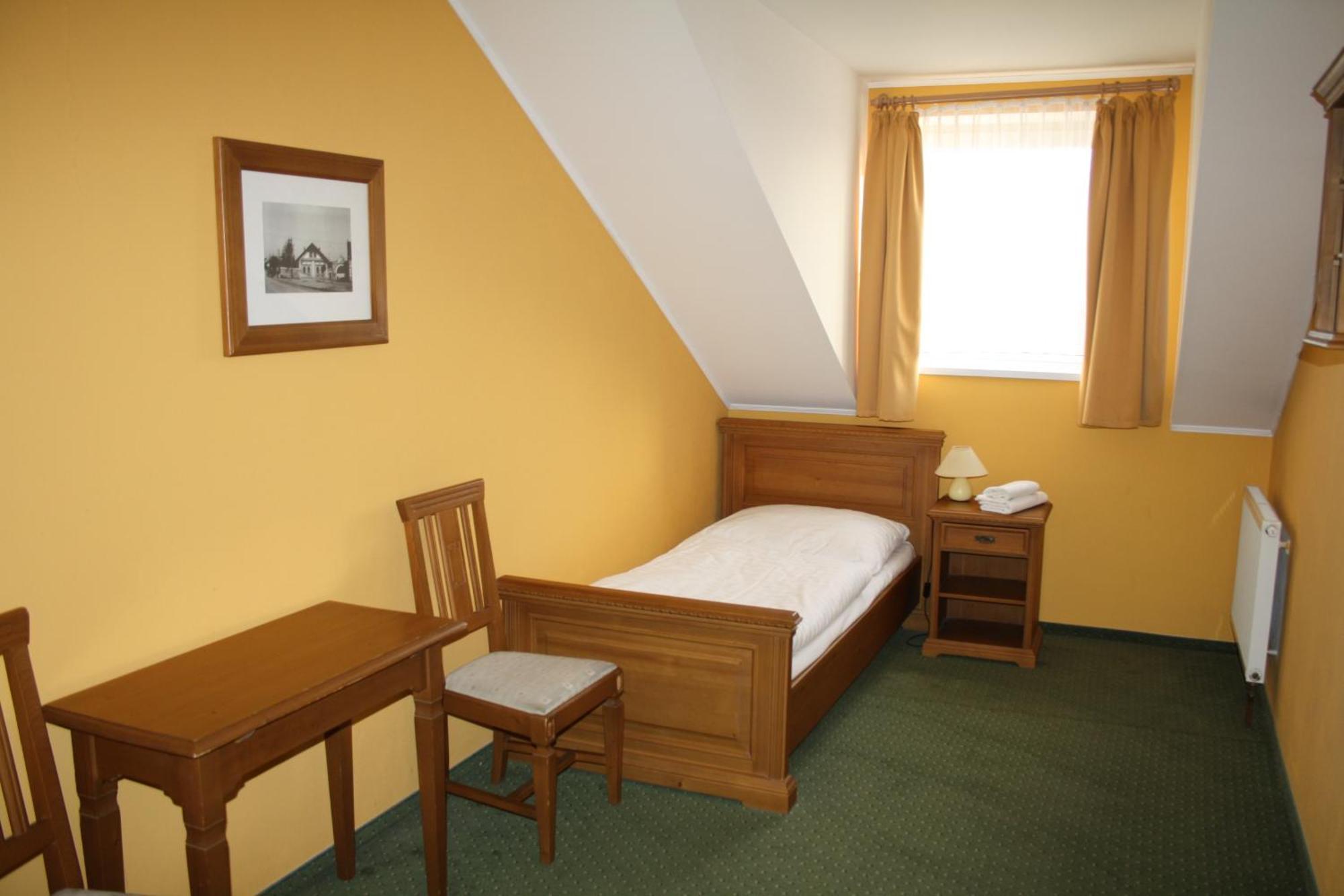 Hotel Boucek Mochov Esterno foto